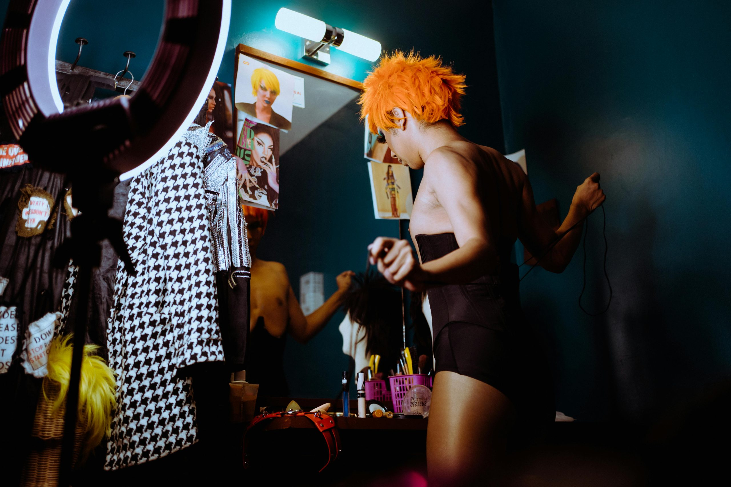 The Role of Jewelry in Expressing Personal Identity